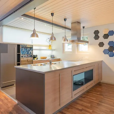 The Glacier Express - Grindelhomes *