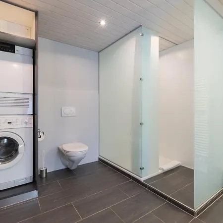 The Glacier Express - Grindelhomes * Grindelwald