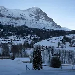 アパート The Glacier Express - Grindelhomes グリンデルヴァルト