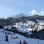 アパート The Glacier Express - Grindelhomes