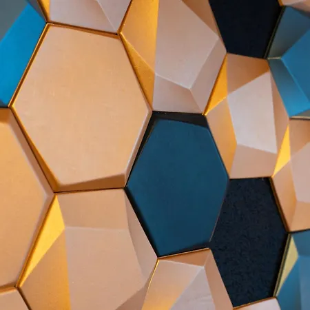 The Glacier Express - Grindelhomes גרינדלוולד